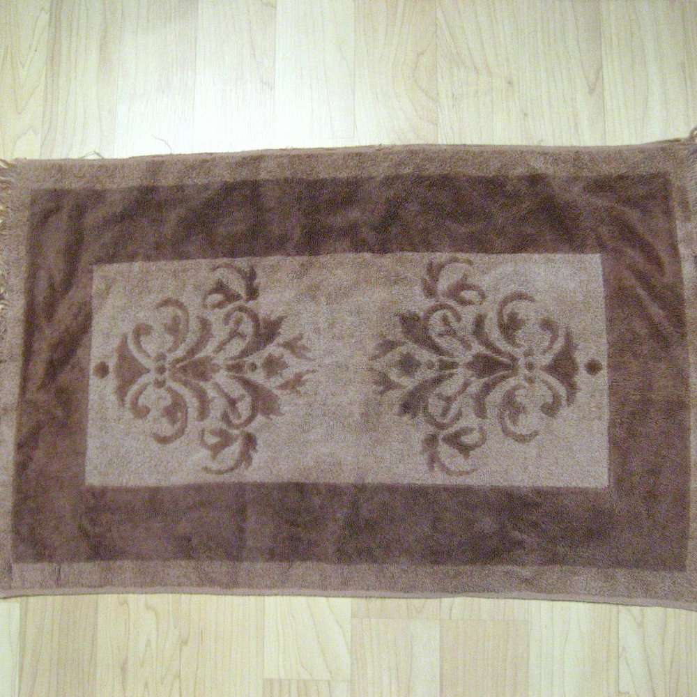 Mid Century 1960's Fieldcrest Hand Towel